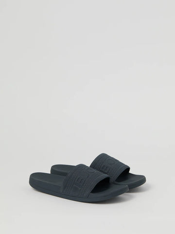 Björn Borg, Soft and flexible Navy slide